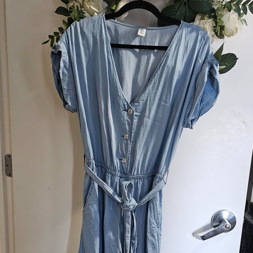 H&M Light Denim Jumpsuit - Medium